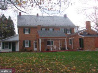 2171 Horseshoe Road Lancaster, PA 17601 - Photo 2 of 6 Gallery Image 2