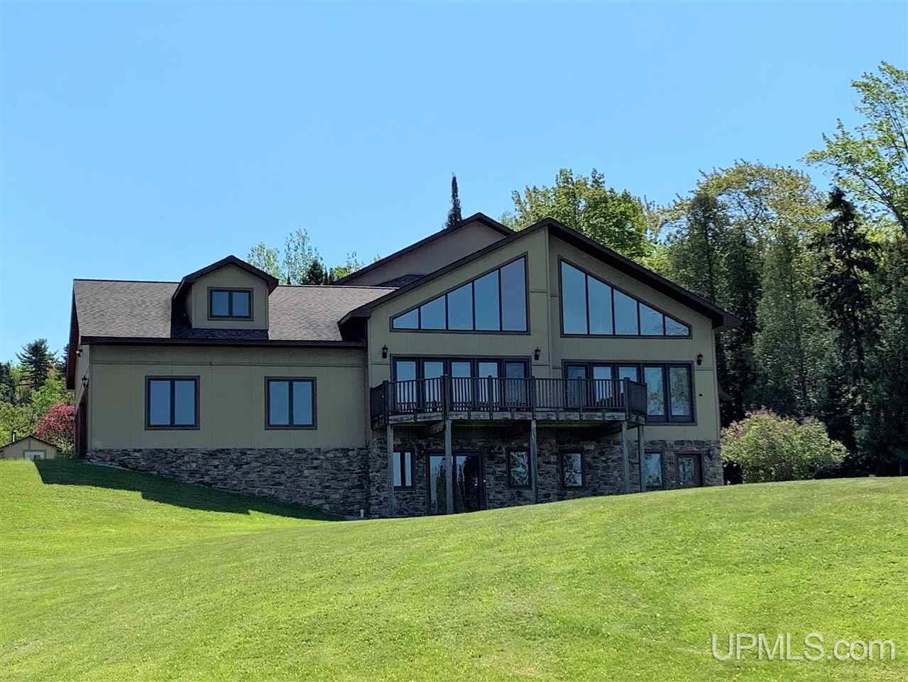 16421 Bayshore Road Lanse, MI 49946 - Photo 1 of 49 Gallery Image 1