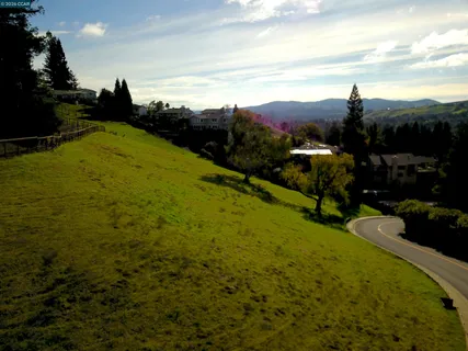 a view of an outdoor space and yard