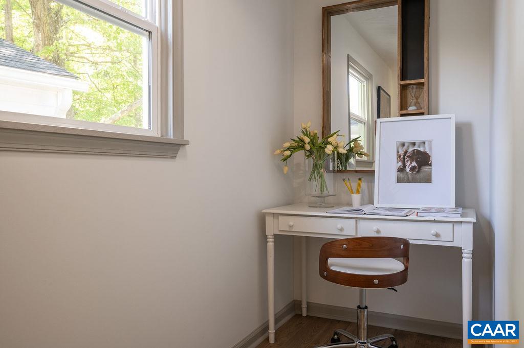 7511 Plank Road Afton, VA 22920 - Photo 23 of 47 a view of table and chair in a room
