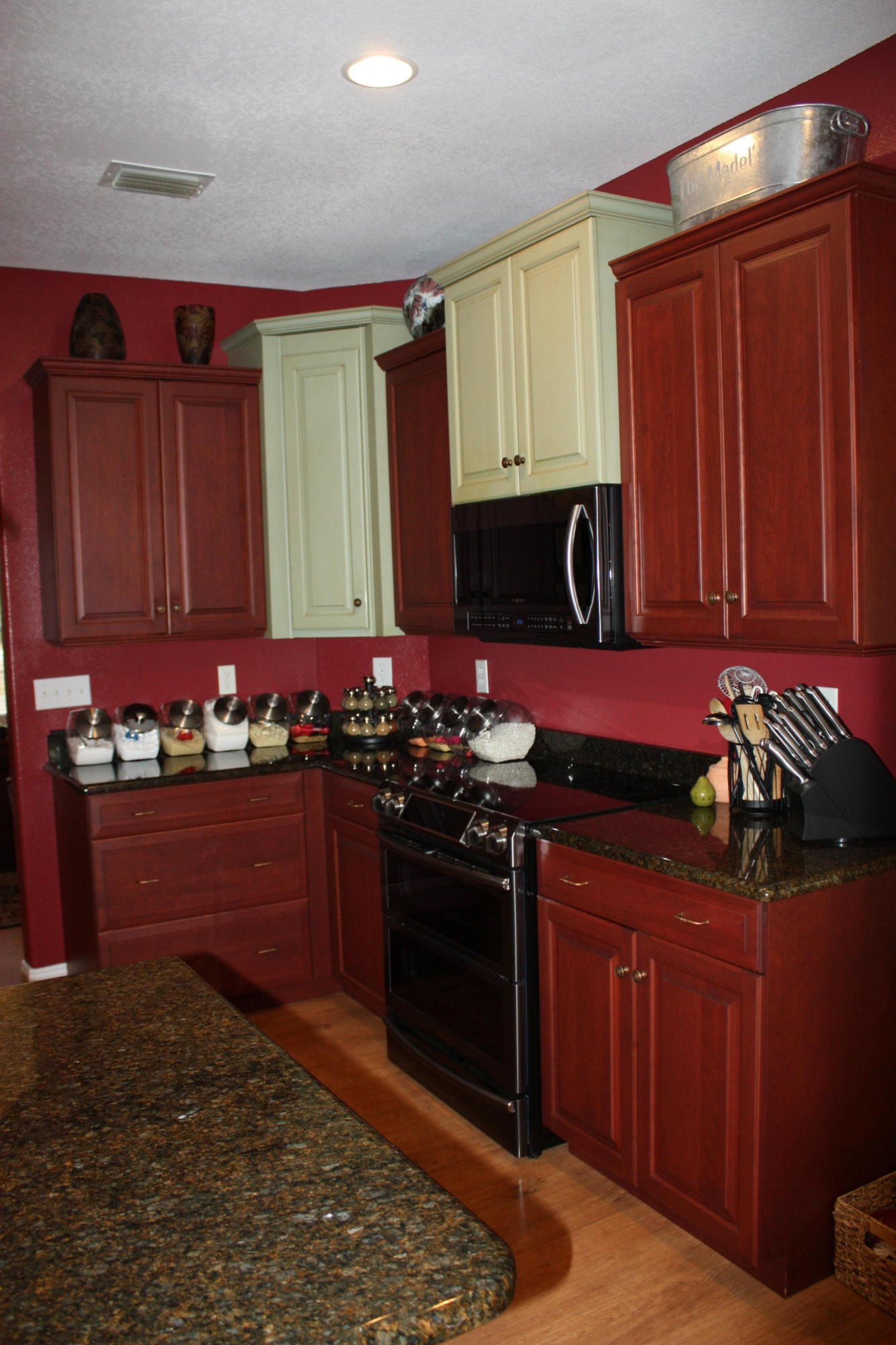 306 Steele Church Road DeFuniak Springs, FL 32435 - Photo 12 of 47 Kitchen