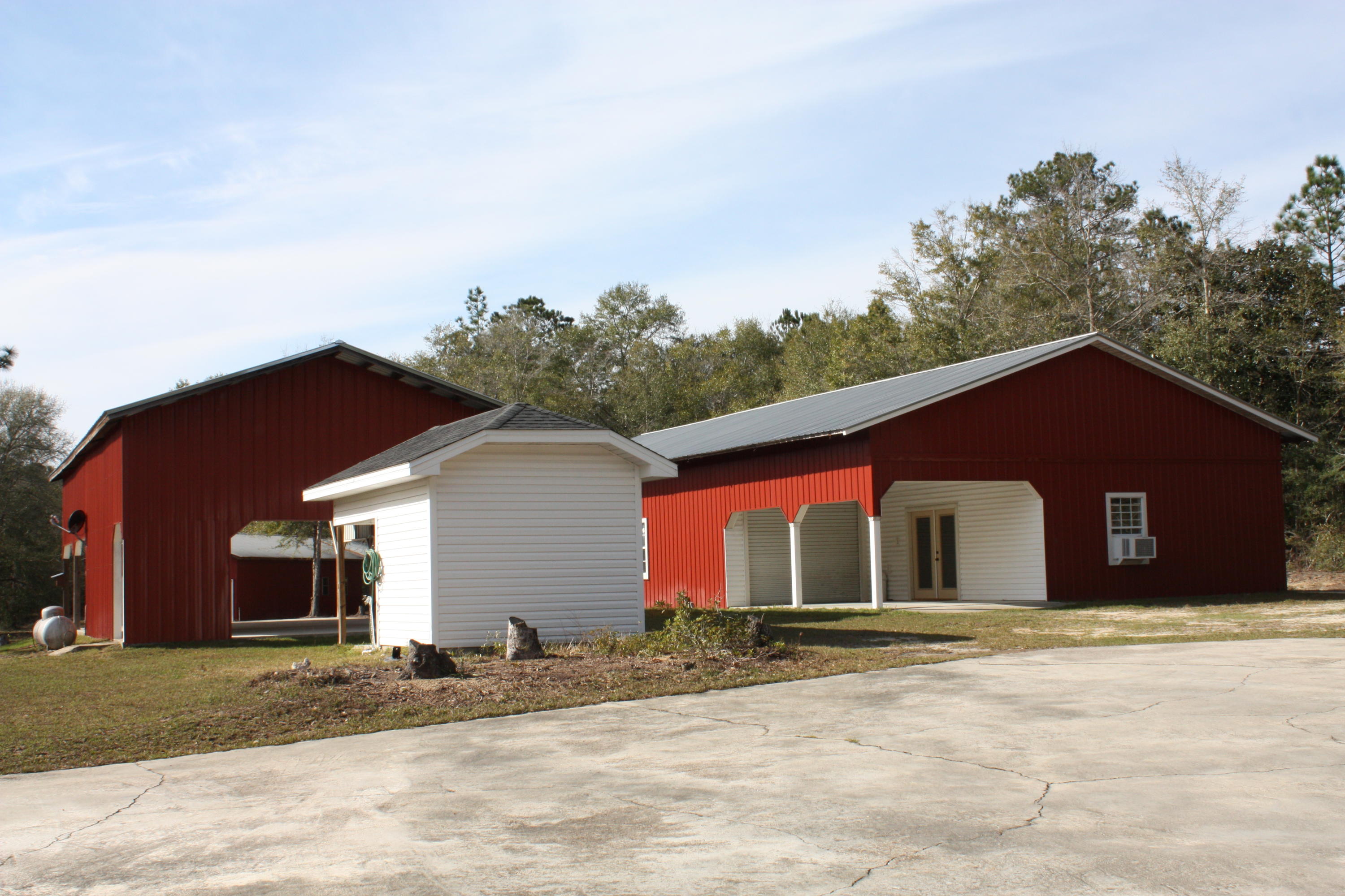306 Steele Church Road DeFuniak Springs, FL 32435 - Photo 39 of 47 Out buildings