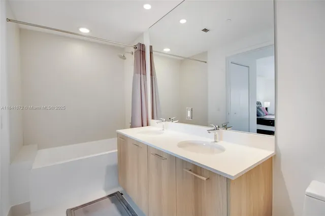 $505,000 | 501 Northeast 31st Street, Unit 3607, Miami, FL 33137