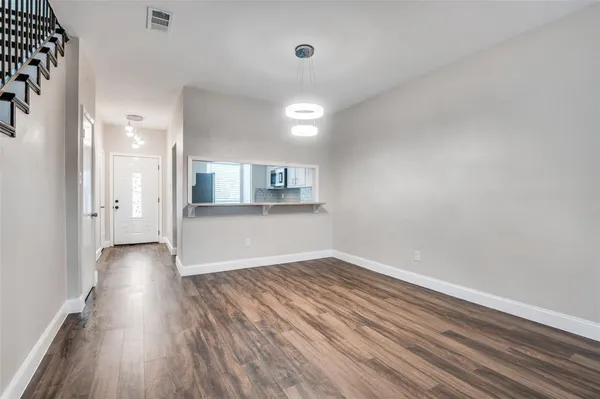 $2,340 | 202 Samuel Boulevard, Unit C2, Coppell, TX 75019