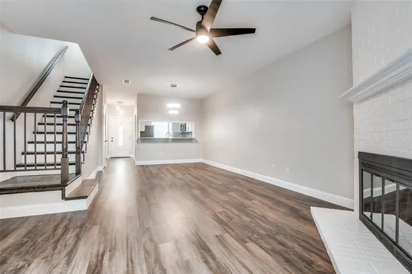 $2,340 | 202 Samuel Boulevard, Unit C2, Coppell, TX 75019