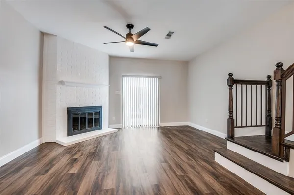 $2,340 | 202 Samuel Boulevard, Unit C2, Coppell, TX 75019