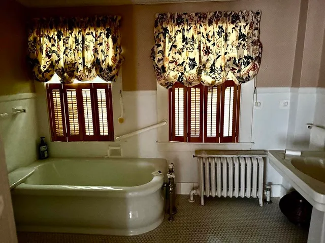 $366,000 | 115 Bethel Mountain Road, Rochester, VT 05767