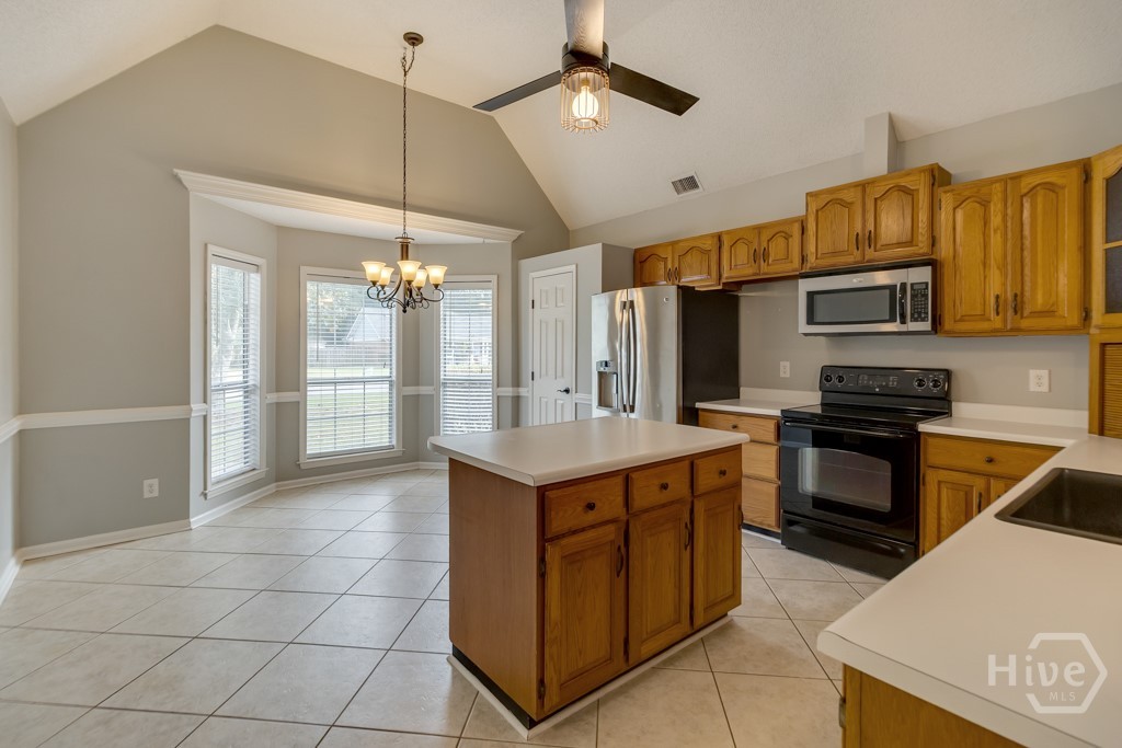 397 Greenwich Drive Richmond Hill, GA 31324 - Photo 5 of 17