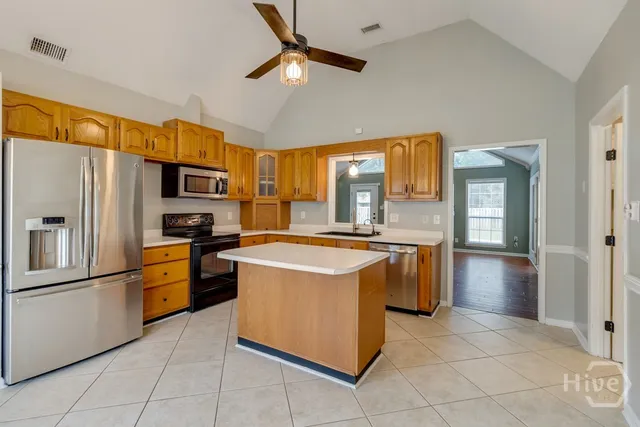 $2,500 | 397 Greenwich Drive, Richmond Hill, GA 31324