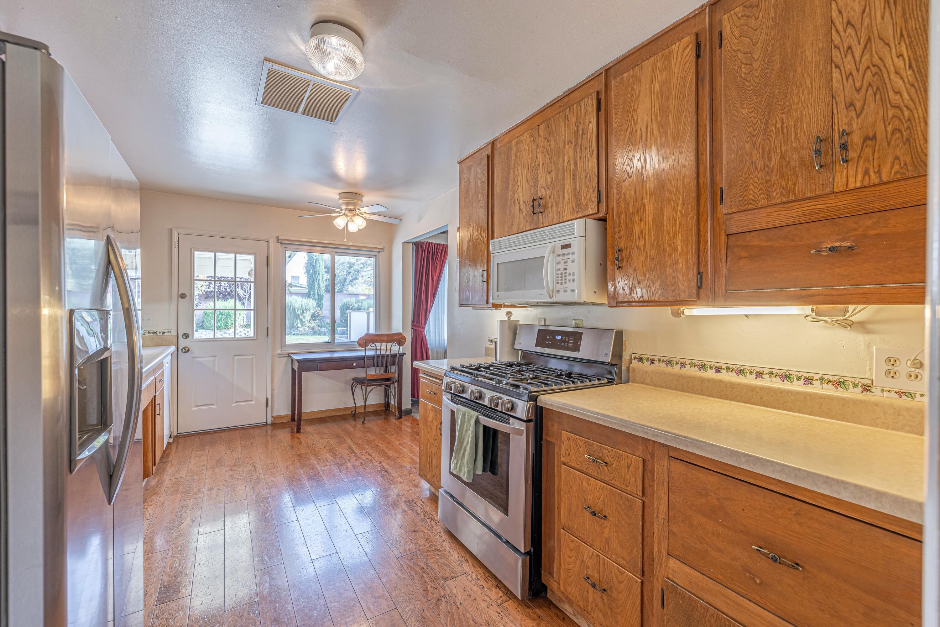 45114 16th Street West Lancaster, CA 93534 - Photo 13 of 31 AVOH--14