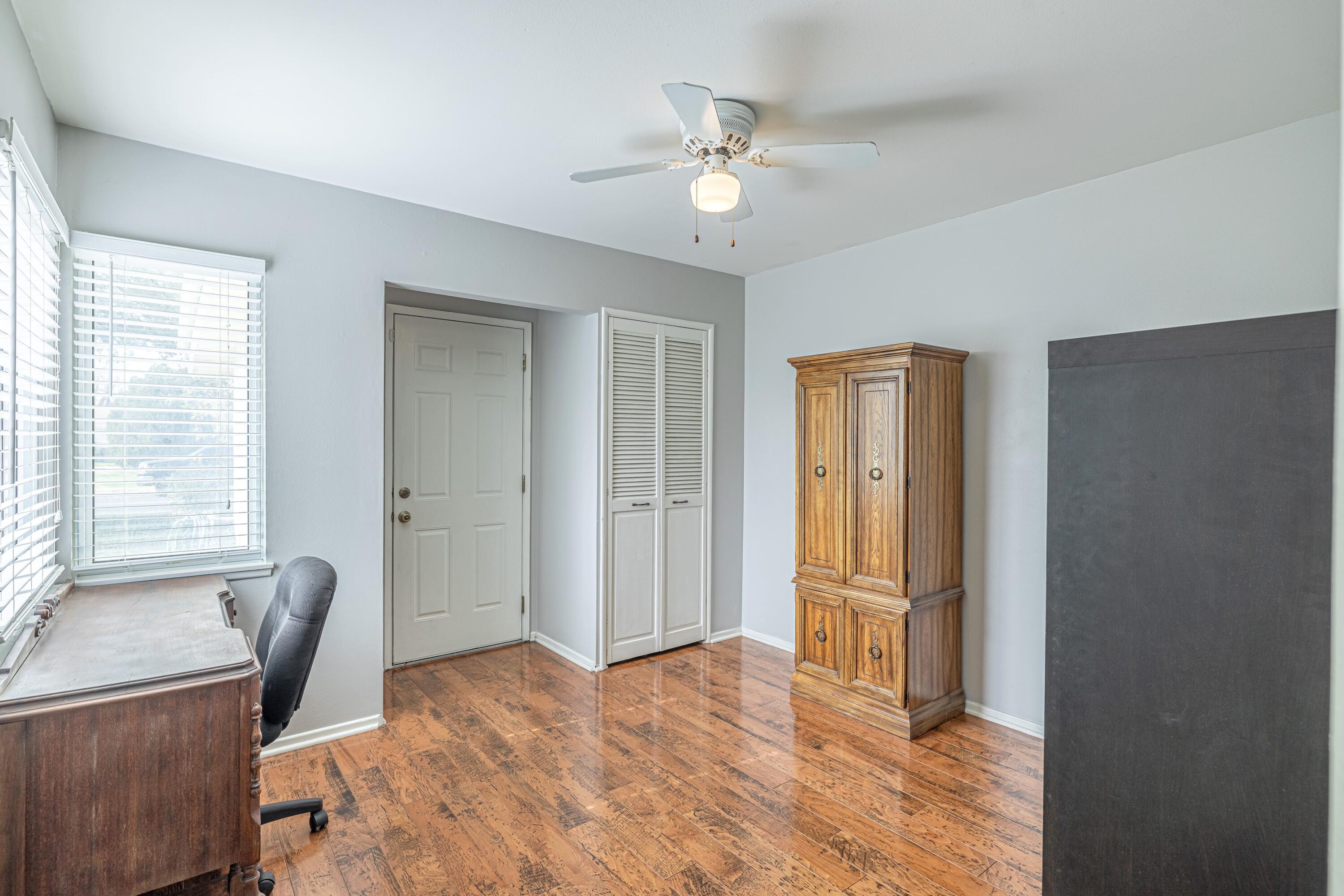 45114 16th Street West Lancaster, CA 93534 - Photo 18 of 31 AVOH--16