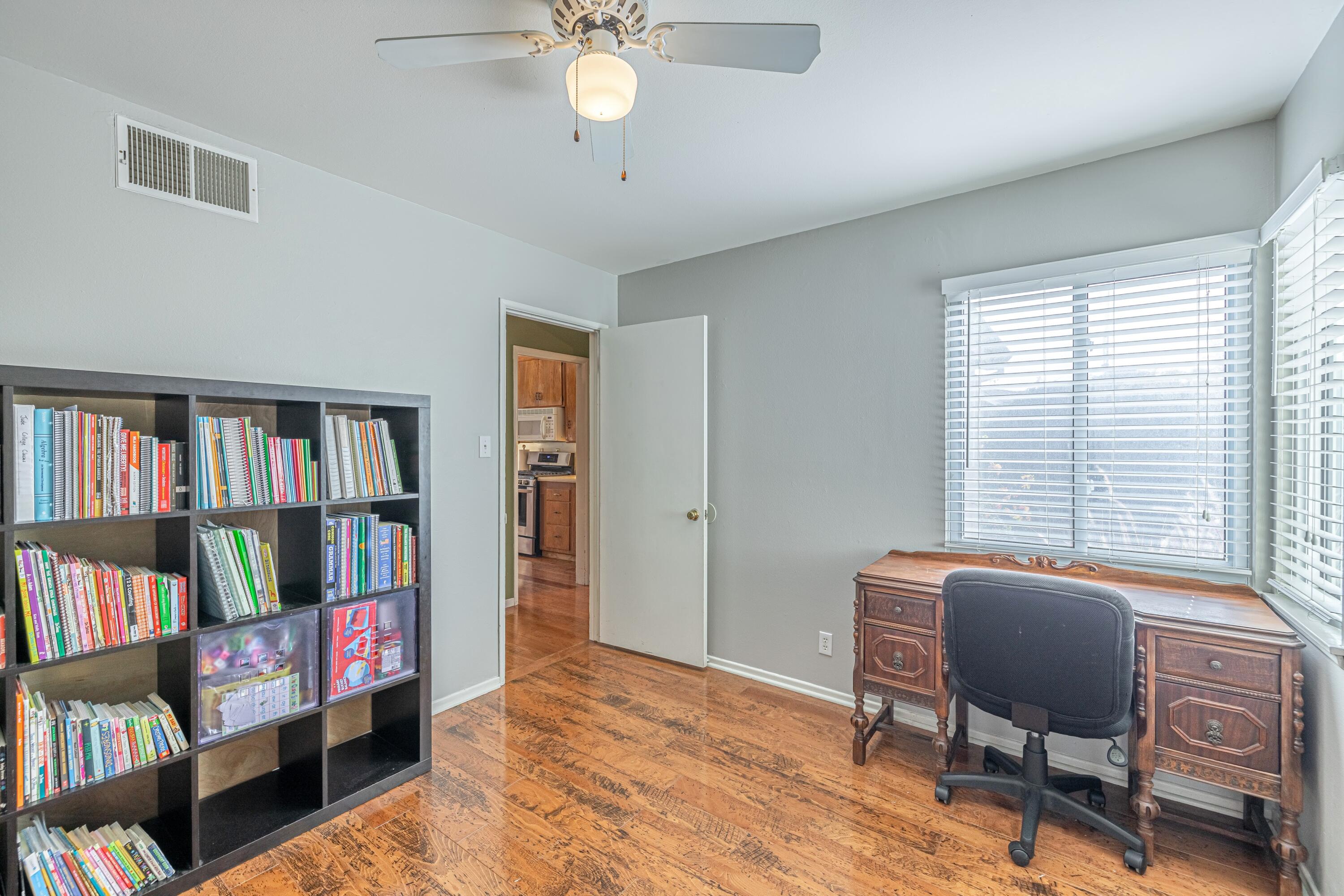 45114 16th Street West Lancaster, CA 93534 - Photo 19 of 31 AVOH--17