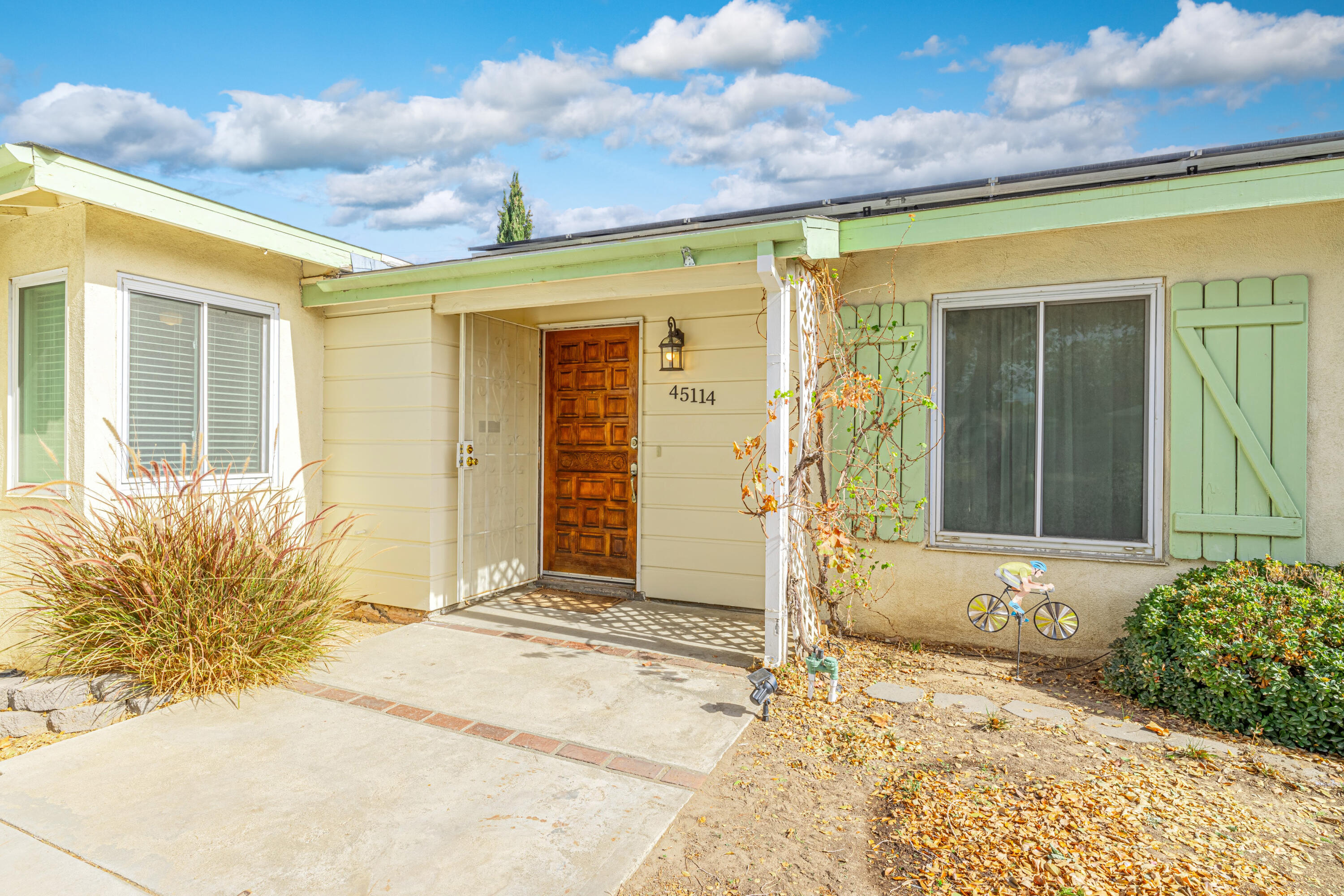 45114 16th Street West Lancaster, CA 93534 - Photo 7 of 31 6