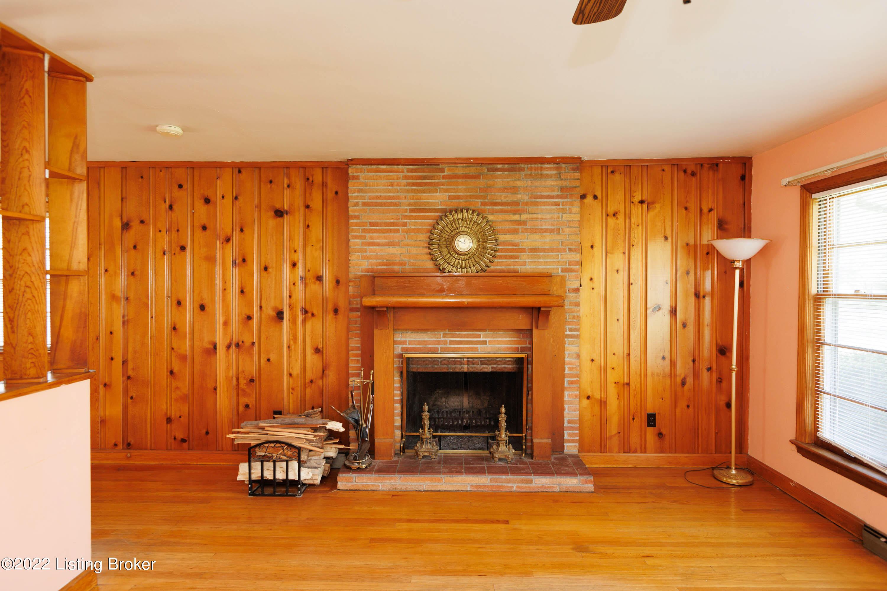 4725 Dover Road Louisville, KY 40216 - Photo 16 of 42 019