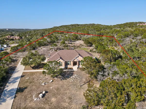 $669,000 | 1544 County Road 2801 East, Mico, TX 78056