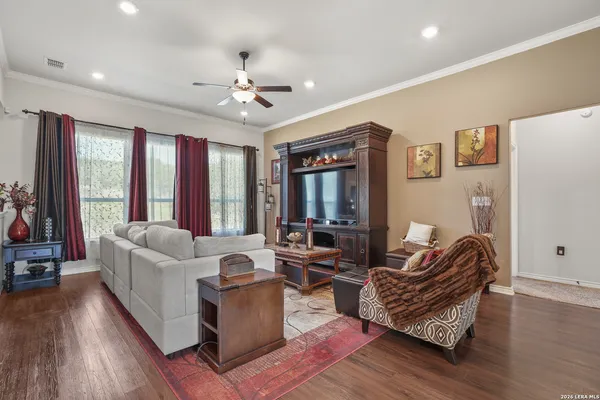 $669,000 | 1544 County Road 2801 East, Mico, TX 78056