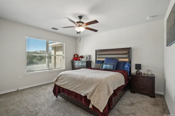 $669,000 | 1544 County Road 2801 East, Mico, TX 78056