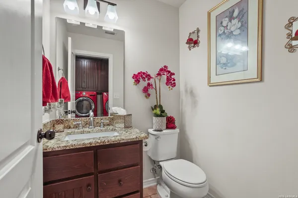 $669,000 | 1544 County Road 2801 East, Mico, TX 78056