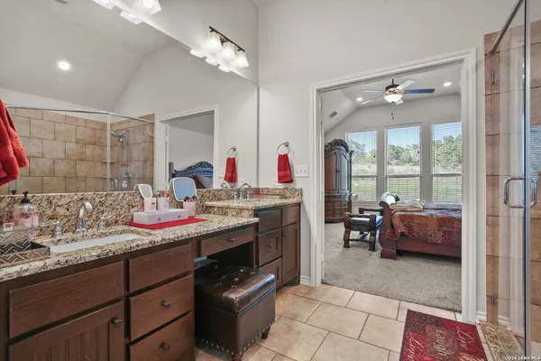 $669,000 | 1544 County Road 2801 East, Mico, TX 78056