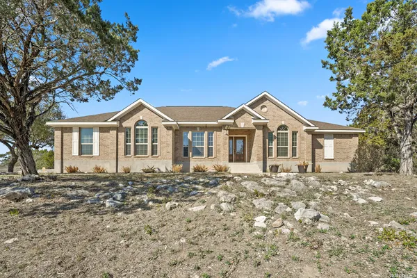 $669,000 | 1544 County Road 2801 East, Mico, TX 78056