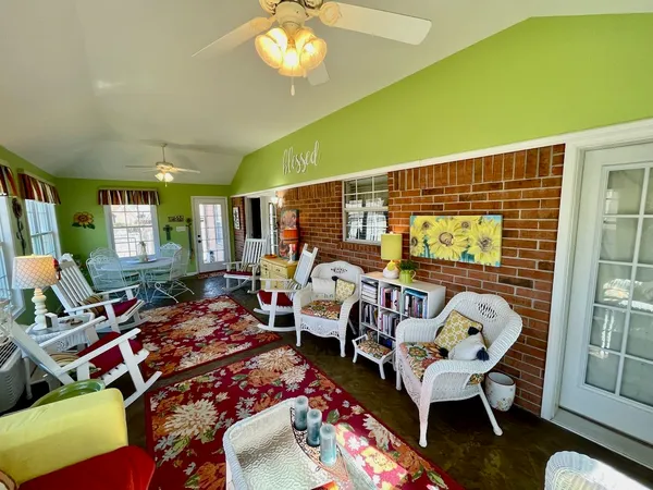 $329,000 | 115 Lakewood Drive, Oakland, TN 38060