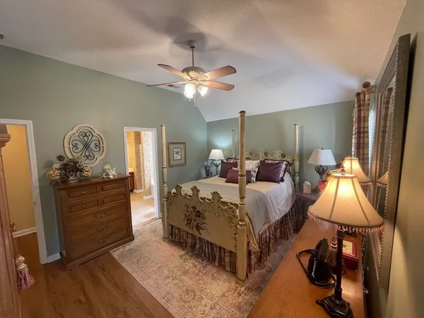 $329,000 | 115 Lakewood Drive, Oakland, TN 38060