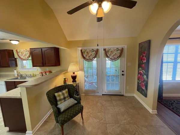 $329,000 | 115 Lakewood Drive, Oakland, TN 38060