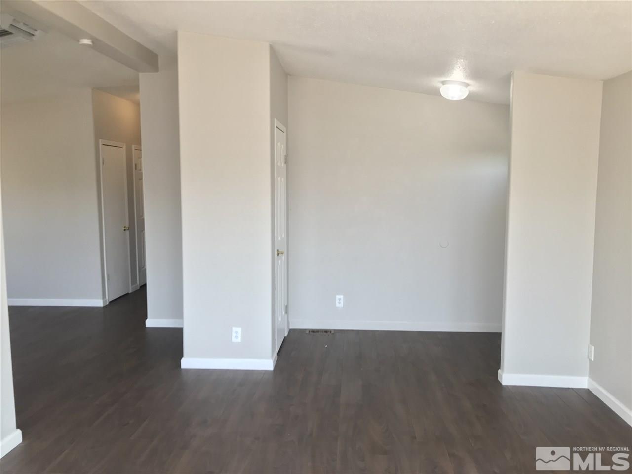 1135 Chisholm Trail Reno, NV 89506 - Photo 4 of 19 Photo 4