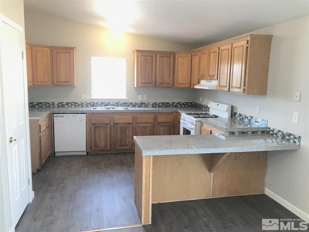 1135 Chisholm Trail Reno, NV 89506 - Photo 5 of 19 Photo 5