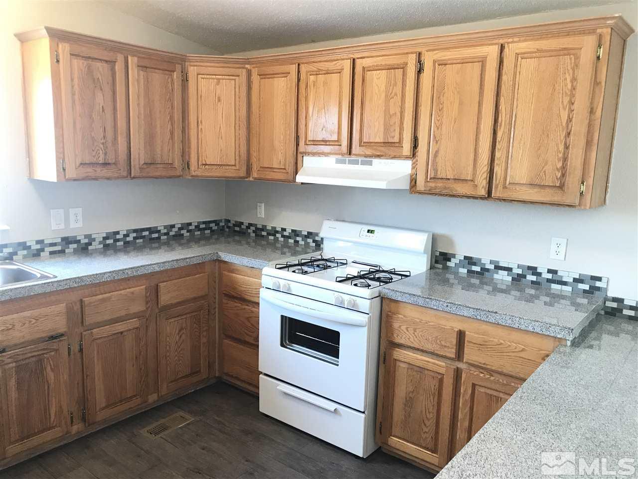 1135 Chisholm Trail Reno, NV 89506 - Photo 7 of 19 Photo 7
