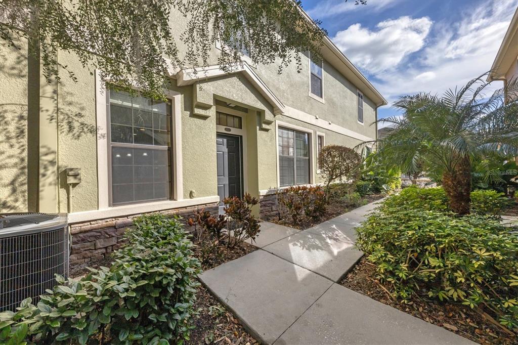5733 Kingletsound Lithia, FL 33547 - Photo 1 of 1