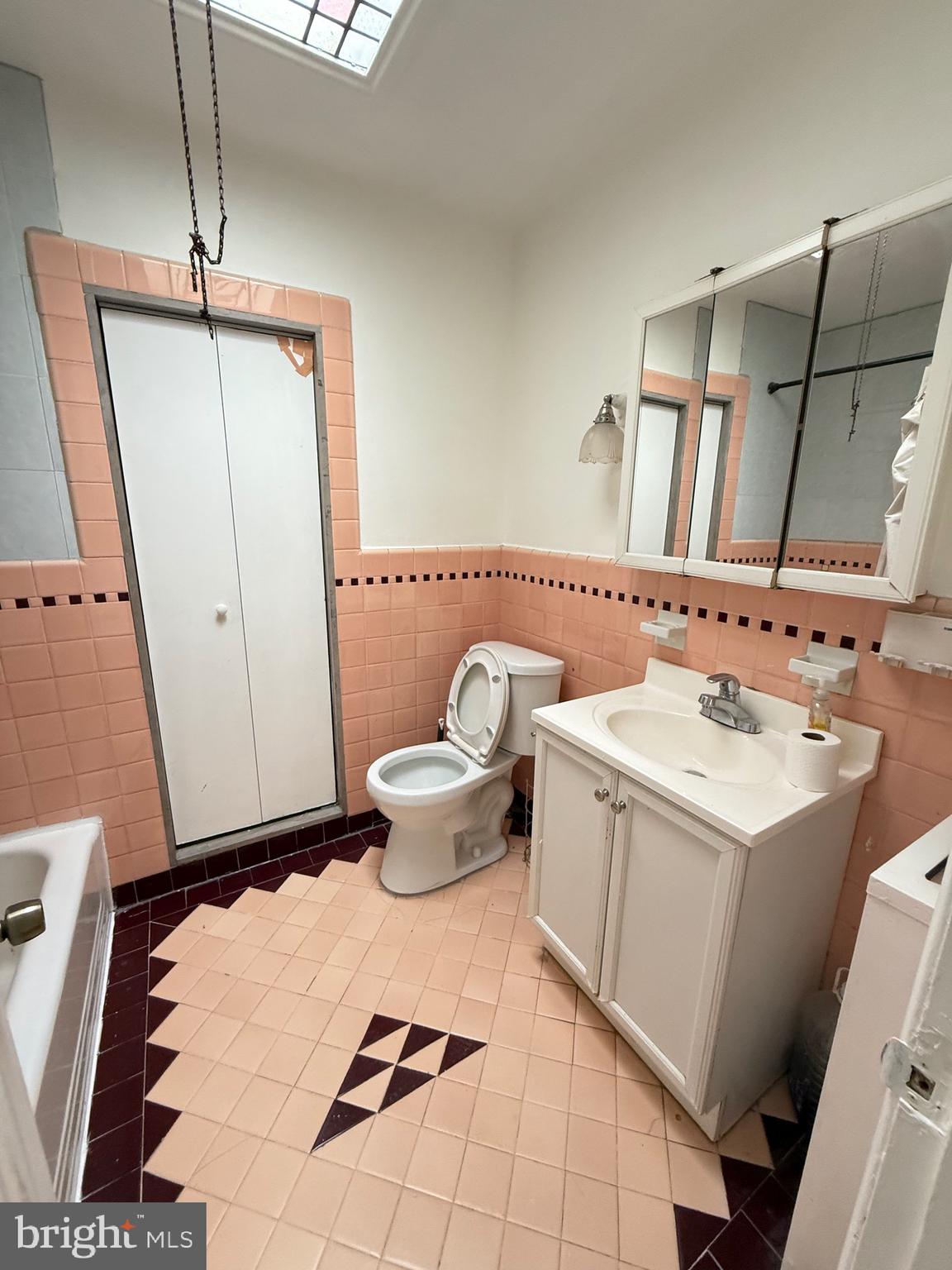 3405 Sheffield Avenue Philadelphia, PA 19136 - Photo 8 of 22 Gallery Image 8