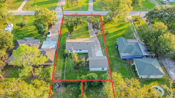 $319,999 | 5107 Sycamore Avenue, Pasadena, TX 77503
