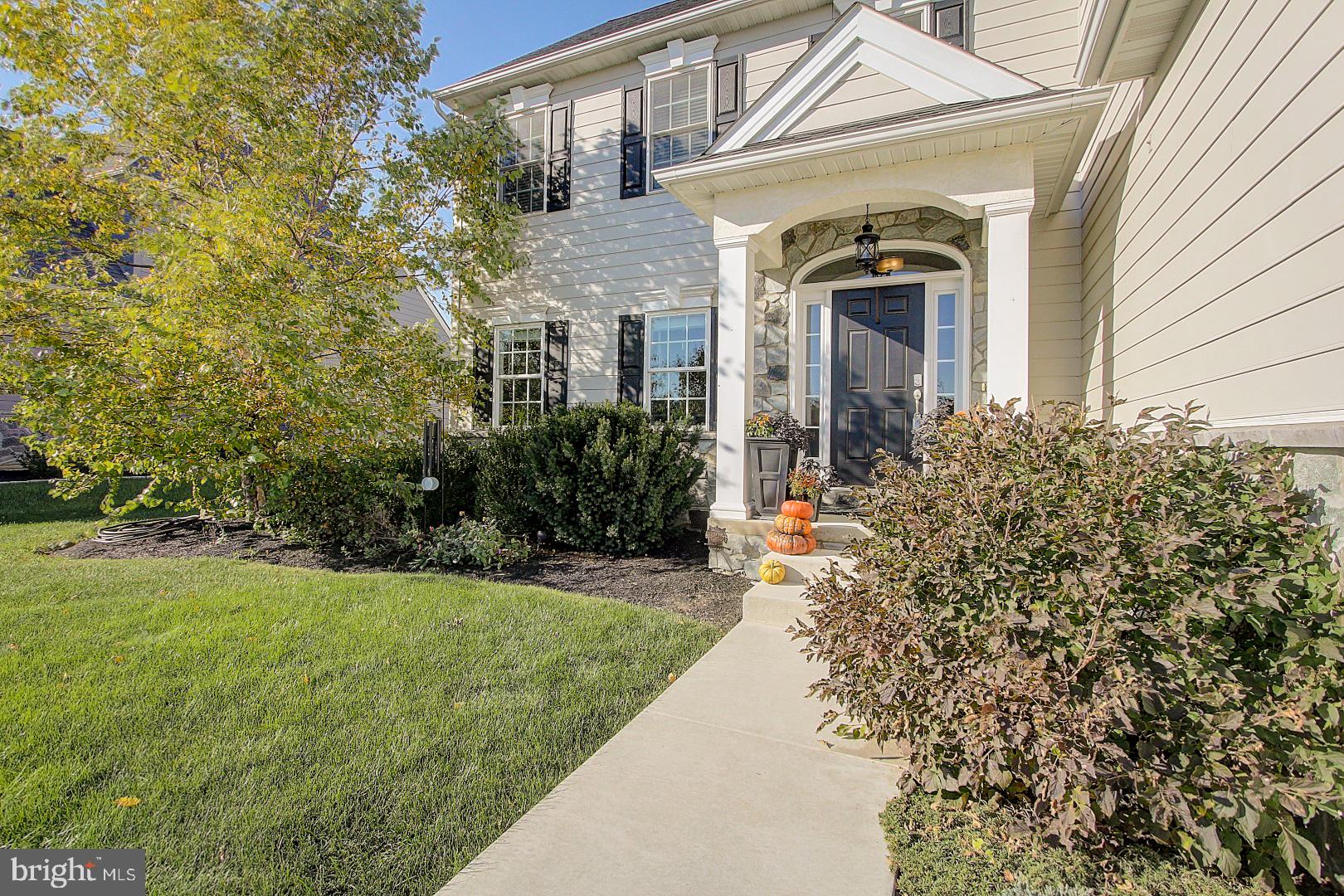 649 Integrity Drive Lititz, PA 17543 - Photo 7 of 46