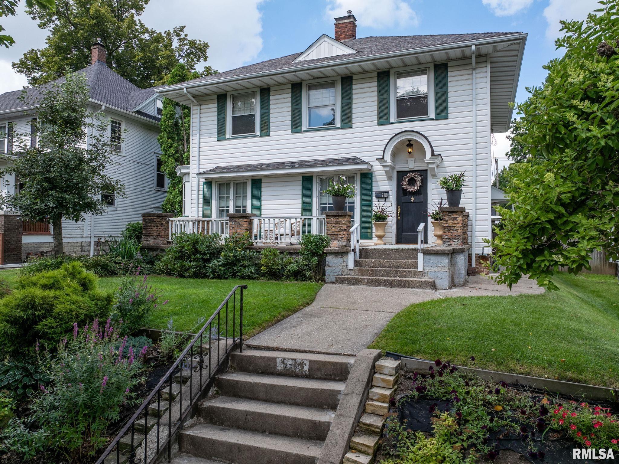2318 Ripley Street Davenport, IA 52803 - Photo 1 of 68 Gallery Image 1