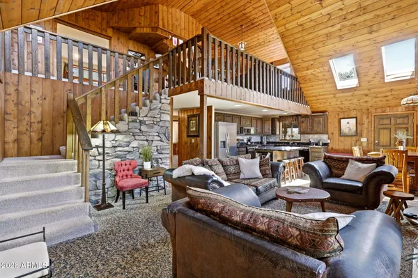 $865,000 | 2770 Apollo Circle, Overgaard, AZ 85933