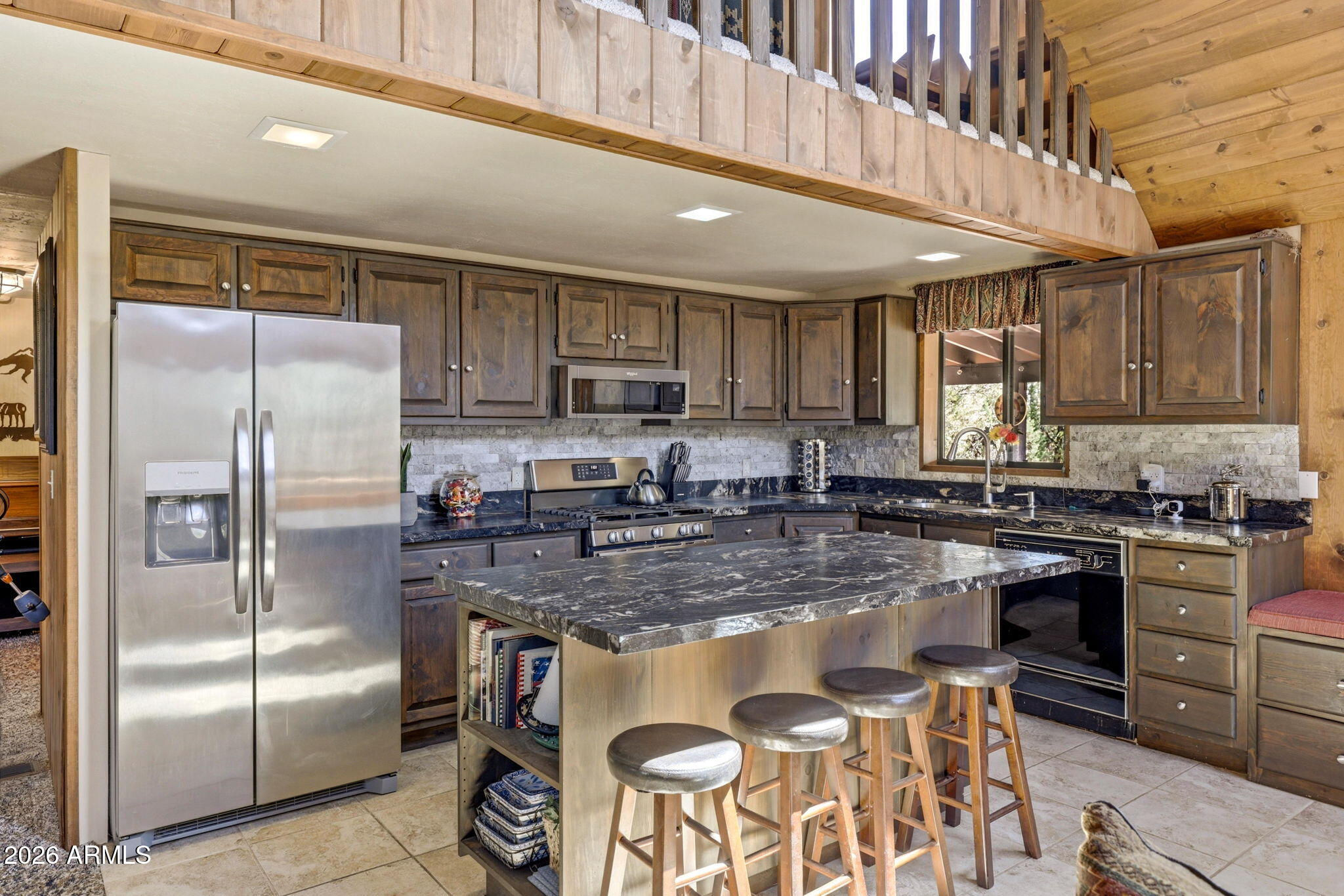 2770 Apollo Circle Overgaard, AZ 85933 - Photo 10 of 58 2770 Apollo Cir