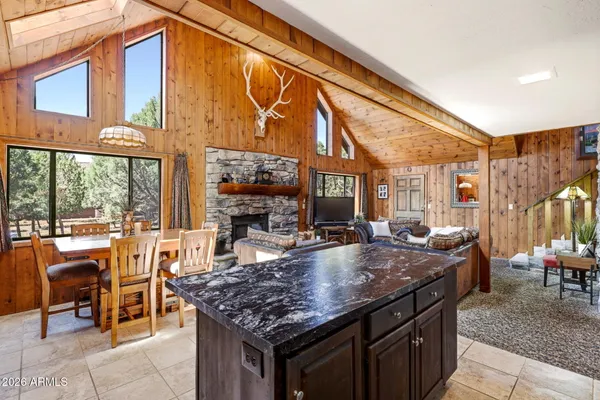 $865,000 | 2770 Apollo Circle, Overgaard, AZ 85933