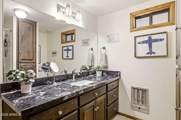 $865,000 | 2770 Apollo Circle, Overgaard, AZ 85933