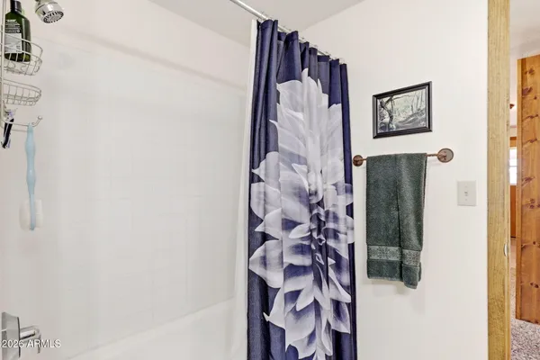 $865,000 | 2770 Apollo Circle, Overgaard, AZ 85933