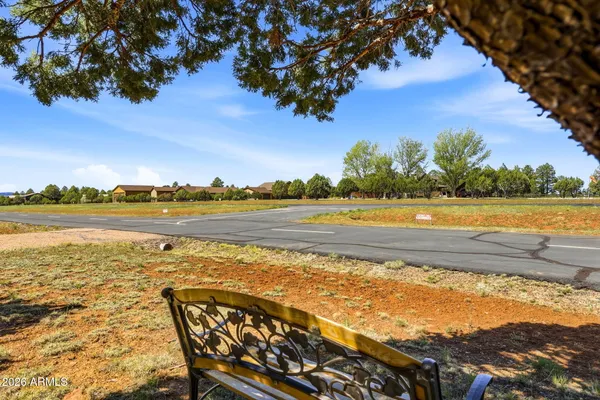 $865,000 | 2770 Apollo Circle, Overgaard, AZ 85933