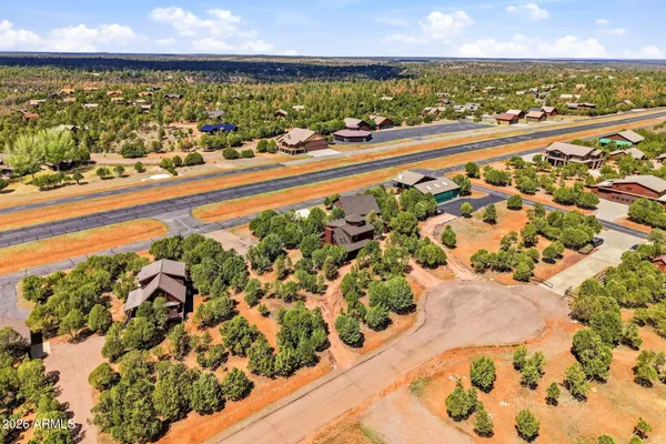 $865,000 | 2770 Apollo Circle, Overgaard, AZ 85933