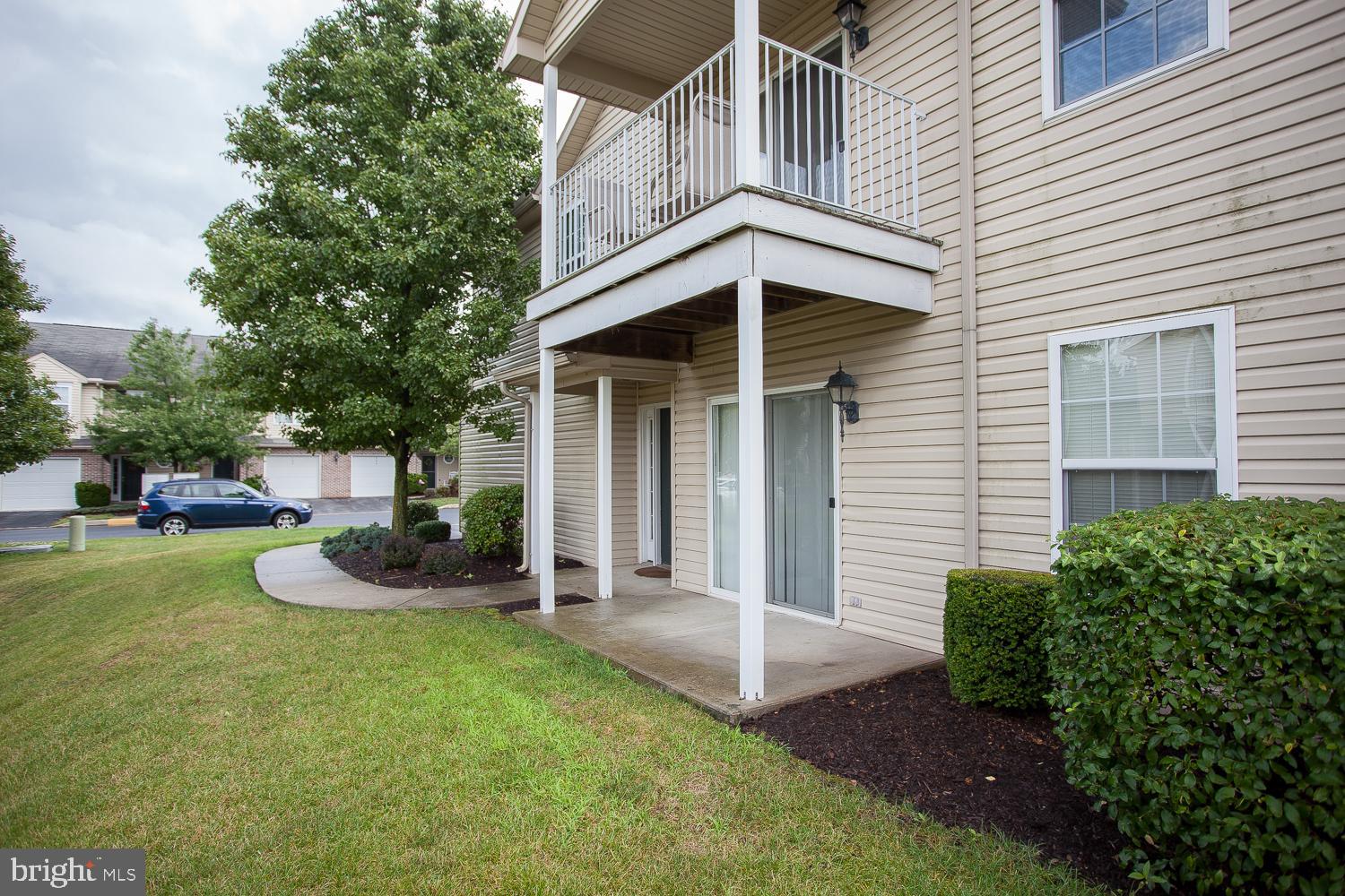 137 Sparrow Road Hummelstown, PA 17036 - Photo 4 of 23 Gallery Image 4