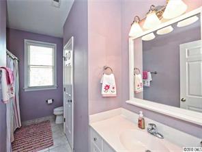 2136 Club Road Charlotte, NC 28205 - Photo 13 of 16 Gallery Image 13