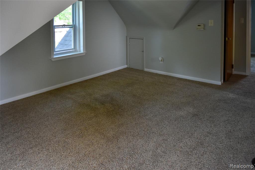 3434 Durham Road Royal Oak, MI 48073 - Photo 20 of 32 Gallery Image 20