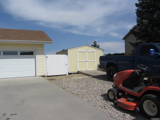 $340,000 | 412 Range Circle, Wright, WY 82732