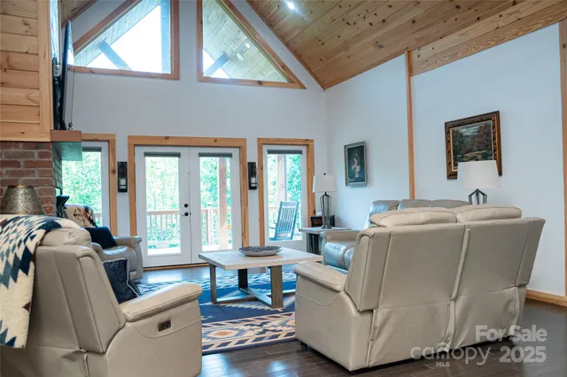 $799,500 | 265 Grandview Peaks Drive, Nebo, NC 28761