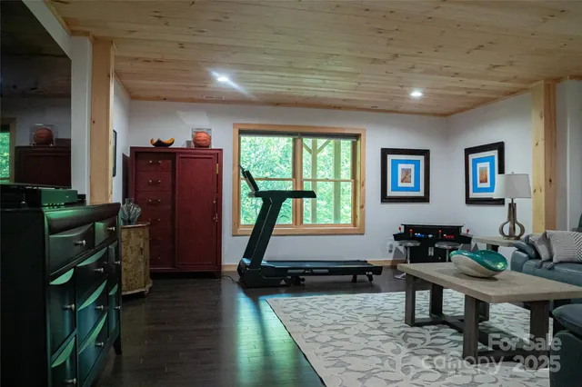 $799,500 | 265 Grandview Peaks Drive, Nebo, NC 28761