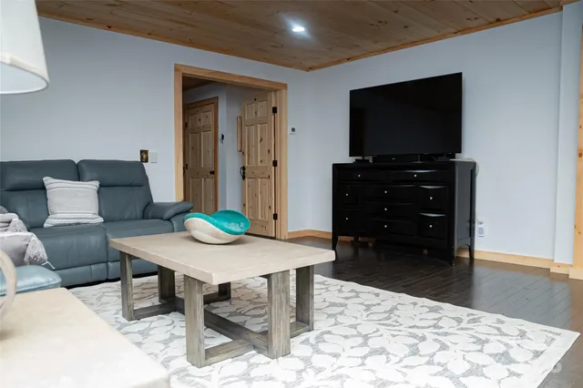 $799,500 | 265 Grandview Peaks Drive, Nebo, NC 28761