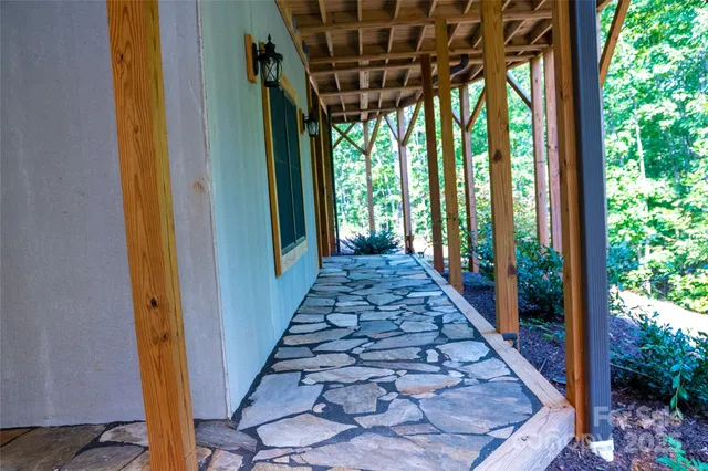 $799,500 | 265 Grandview Peaks Drive, Nebo, NC 28761